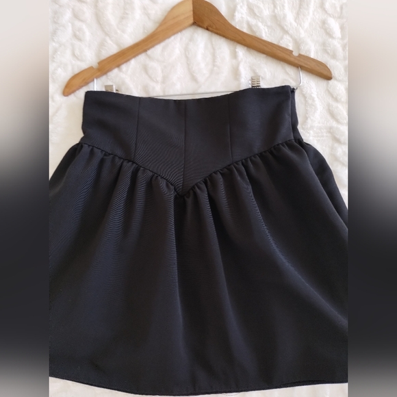 ASOS Design Corset Waist Mini Skirt In Black 4 - Picture 3 of 10